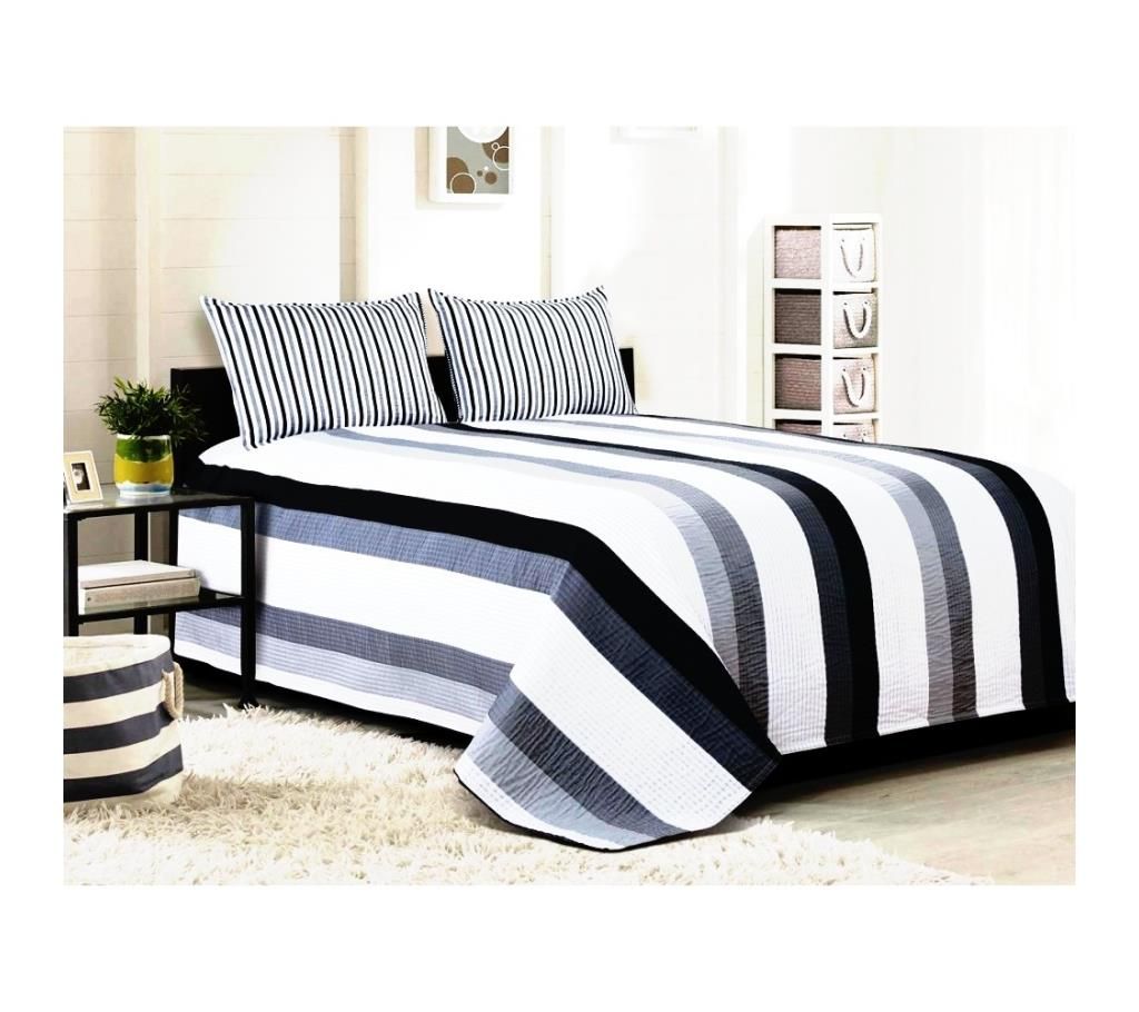 King size Dream Runner Cotton Bedcover in Black and White by Ivoryniche