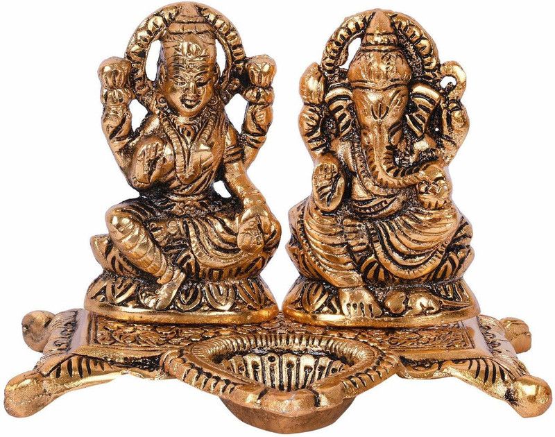 VALUE CRAFTS Laxmi Ganesh Ji Idol Showpiece Oil Lamp Diya Deepak - Metal Gold Decorative Showpiece - 10 cm  (Brass, Gold)