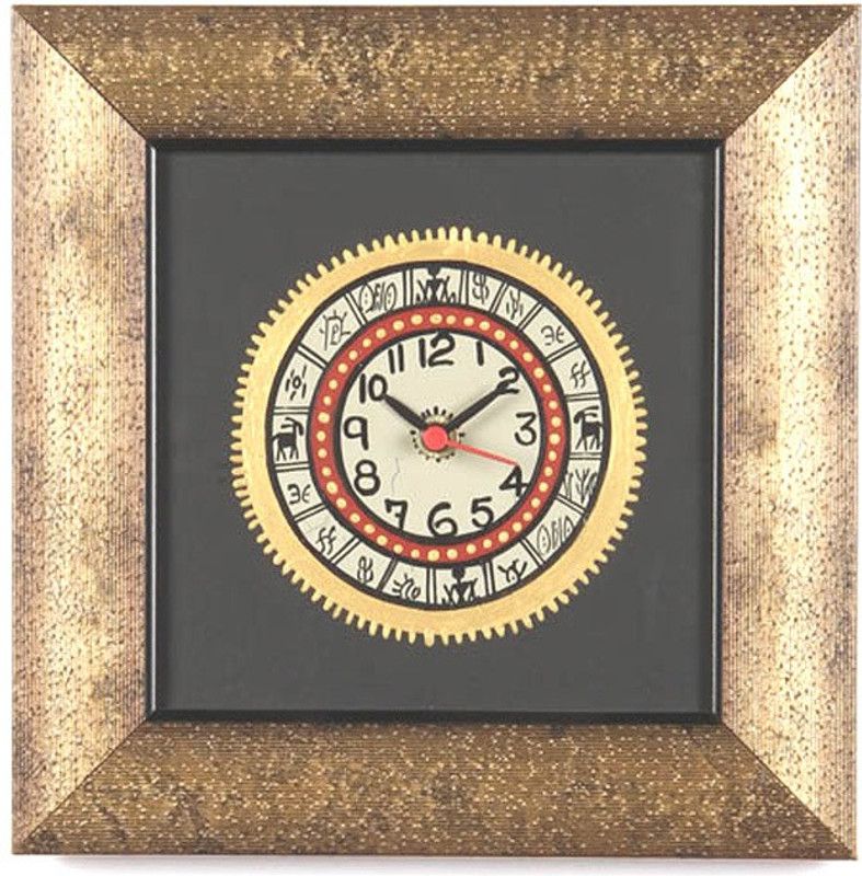 VarEesha Analog 22.5 cm X 22.5 cm Wall Clock  (Brown, Without Glass, Standard)
