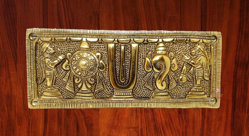 Utkrisht Arts Metal Tirupati Balaji Shankhu Chakra Namah Door Hanging for Home, Office & Room Decorative Showpiece - 8 cm  (Metal, Gold)