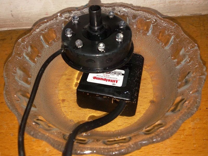 Indoma 10 cm X 10 cm X 6.5 cm Water Fountain