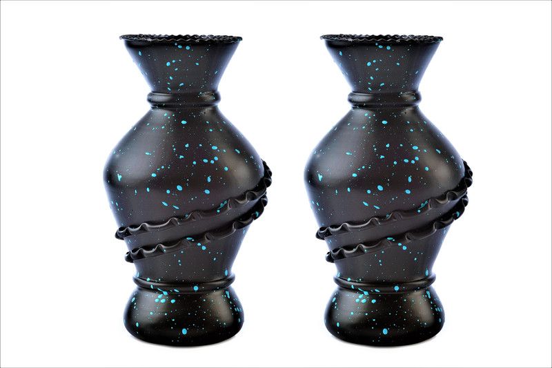 Glass Vase  (8.48 inch, Black, Blue)
