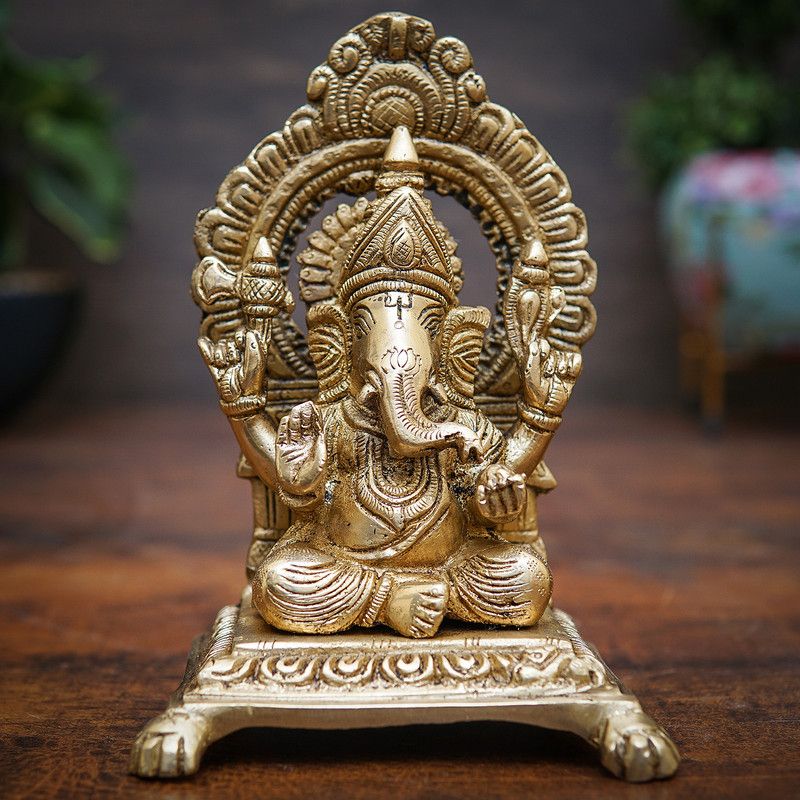 StatueStudio Ganesha Statue Ganesh Murti Ganpati Idol for Home Decor, Diwali & New Year Gift Decorative Showpiece - 7.6 cm  (Brass, Gold)