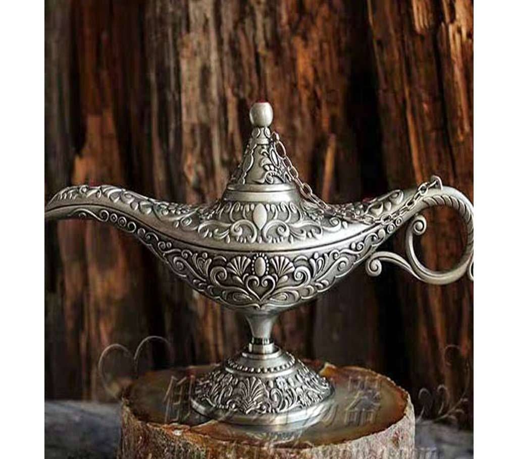 Vintage Metal Aladin Lamp