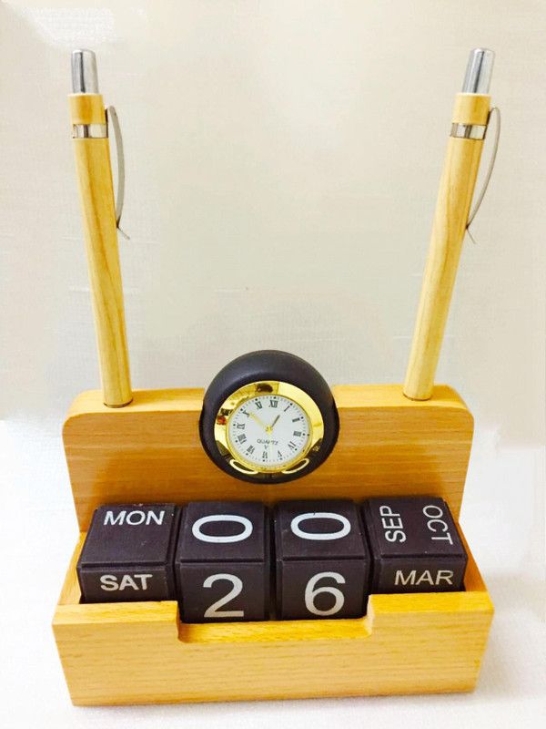 SMART WORLD Analog Wooden, Brown Clock