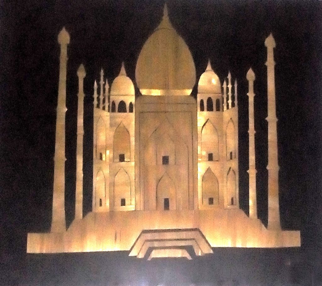Taj Mahal Wall mat (Handicraft)