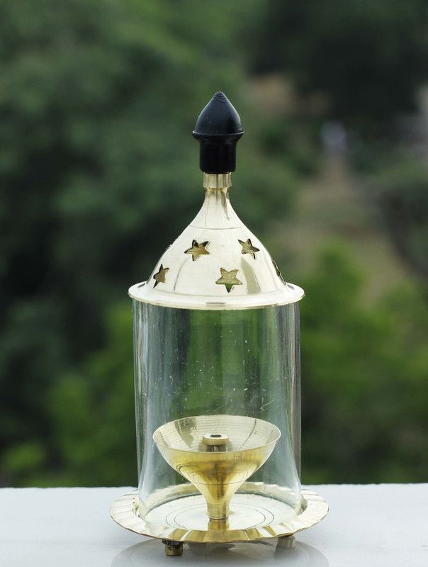 Flipkart SmartBuy Brass Akhand Jyot Diya with Molded Glass & Plate, Oval Shape, Temple Home Décor, 25'' Cm Brass Table Diya  (Height: 10 inch)