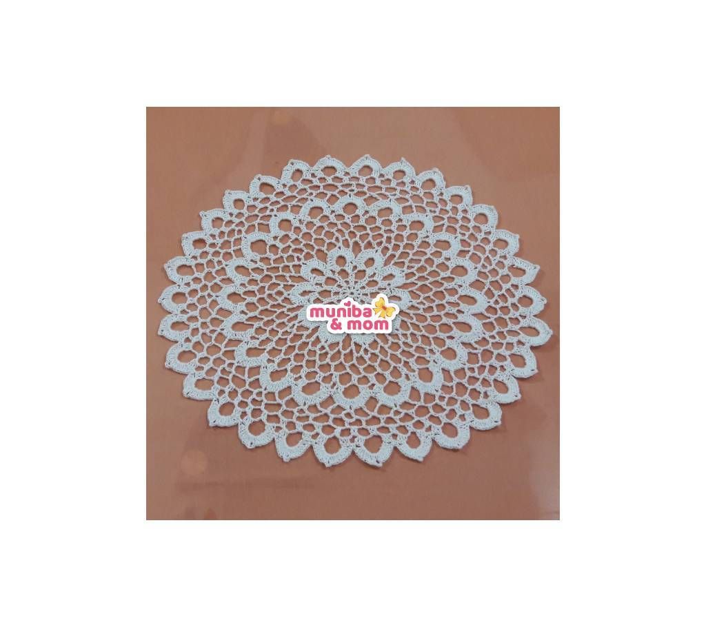 Wrestler Round Table Runner / Dylie - 34 inches