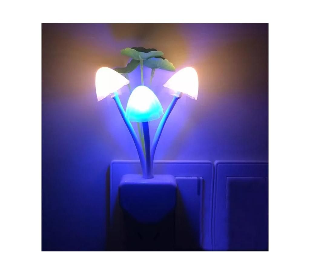 wall plug color changing sensor night light