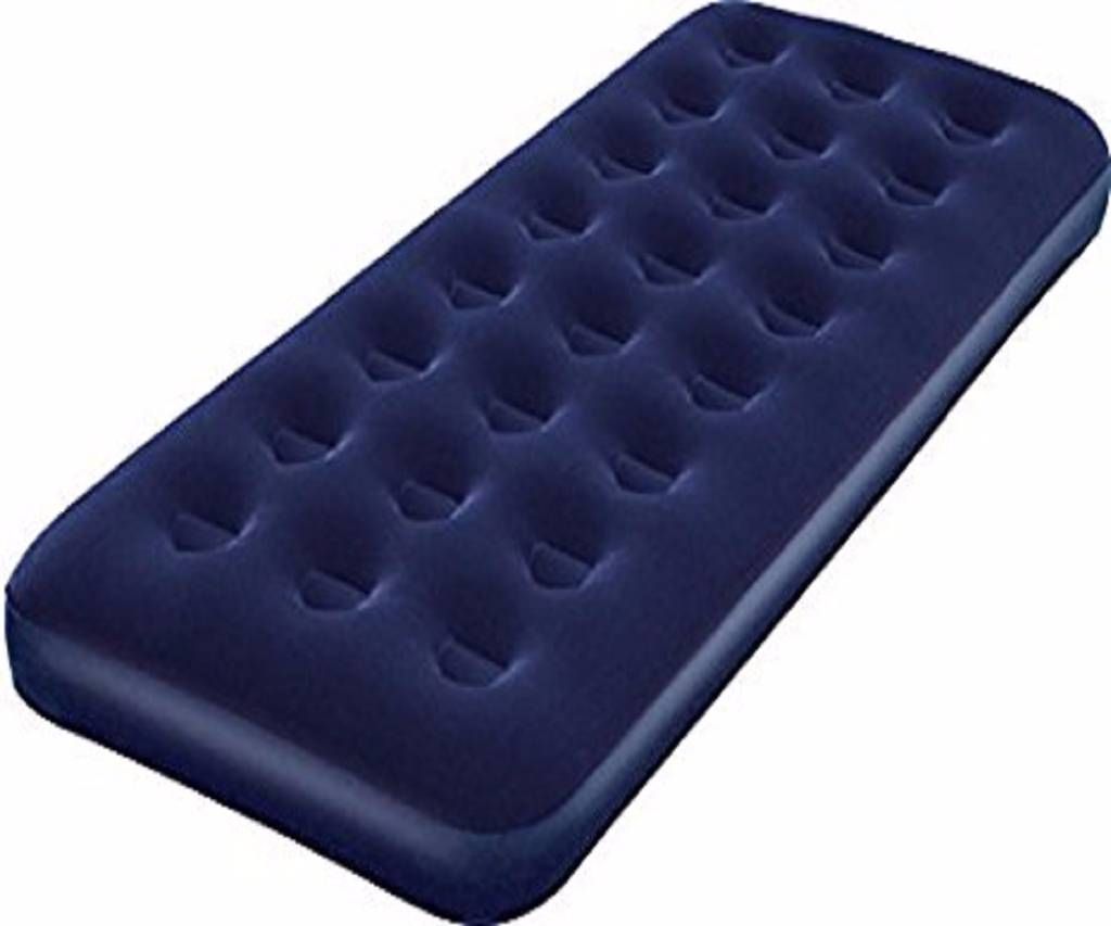 Bestway air bed with motor pumper