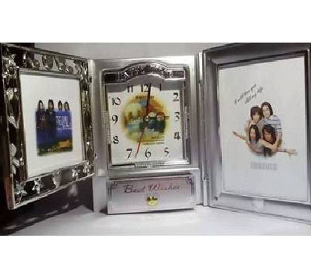 Photo Frame with Clock
