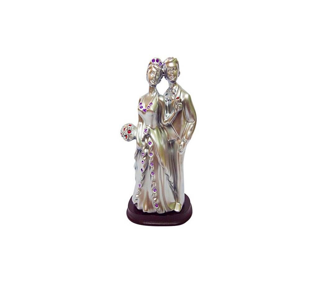 Cute Silver Romantic Couple Ceramic Showpiece