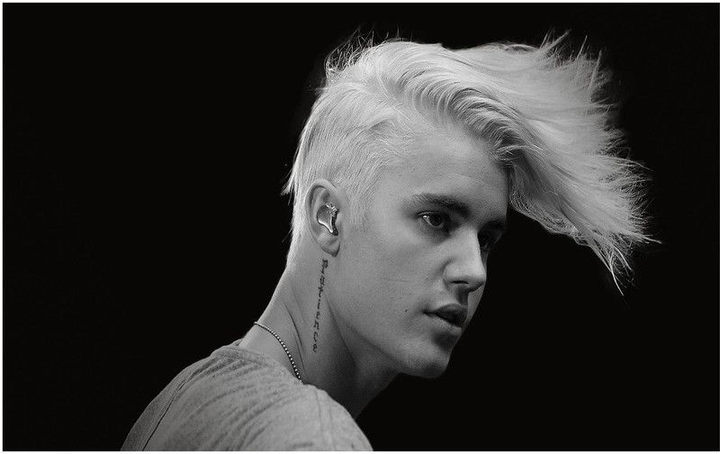 Justin Bieber Flex Poster For Room Mo-3396 Photographic Paper  (24 inch X 18 inch, Rolled)
