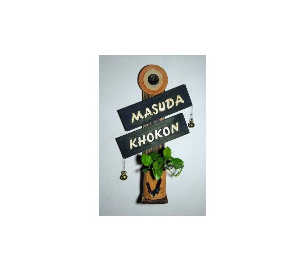 nameplate with bamboo top 