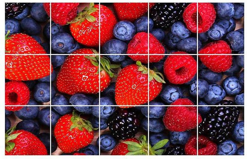 Decor studio 91 cm Strawberry With Black Grapes Kitchen Wall Sticker Covering Area Reusable Sticker  (Pack of 1)