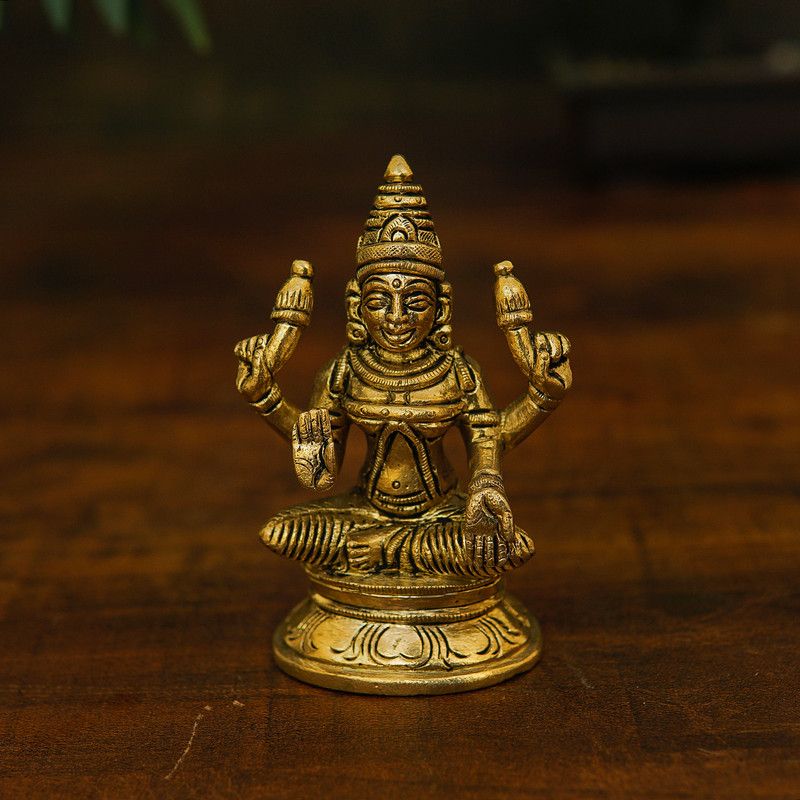 StatueStudio Laxmi statue Lakshmi Idol Lakshami Statue for Home Decor, Diwali & New Year Gift Decorative Showpiece - 10.16 cm  (Brass, Gold)