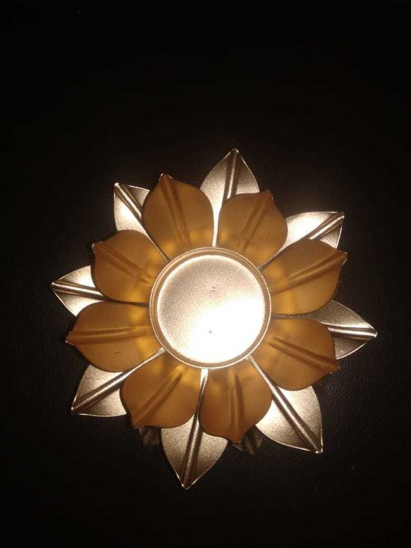 OSHD Lotus Diya Set For Spiritual Purpose | Home Decor | Diwali Decor | Festive Decor Brass Table Diya  (Height: 5 inch)