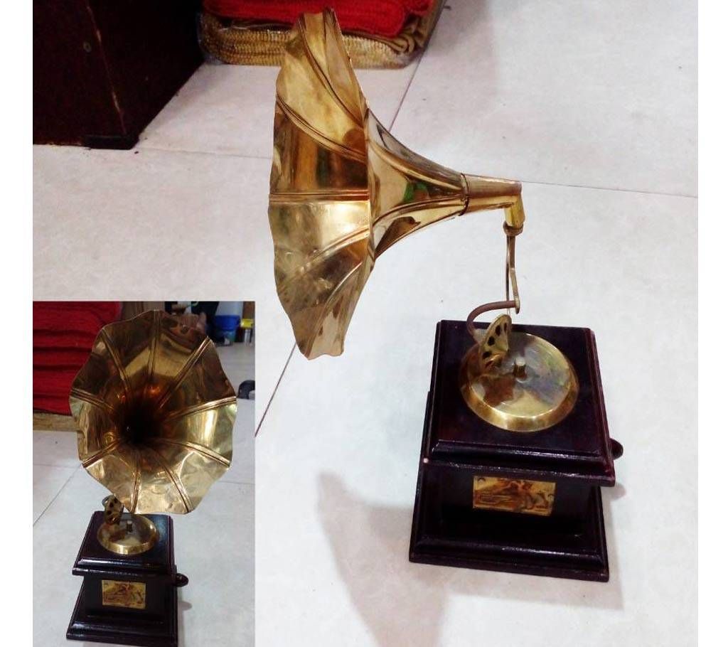 Antique Golden showpiece