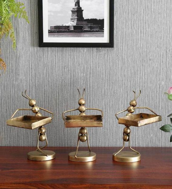 Craft Edge Decorative Showpiece - 6 cm  (Iron, Brown)