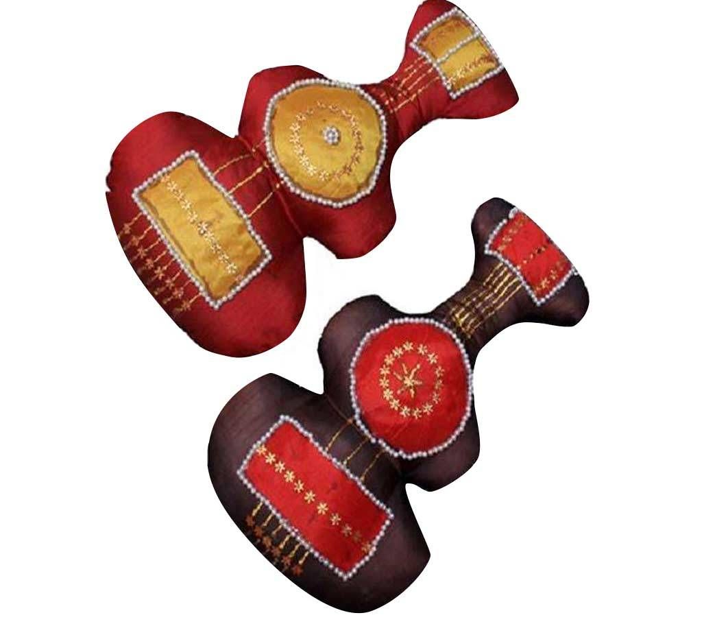 Guiter Shaped Cushion Combo