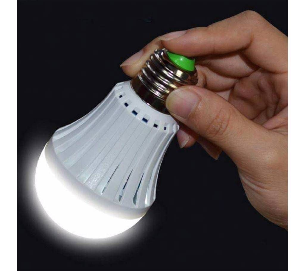 AE001 7 Watt LED Bulb