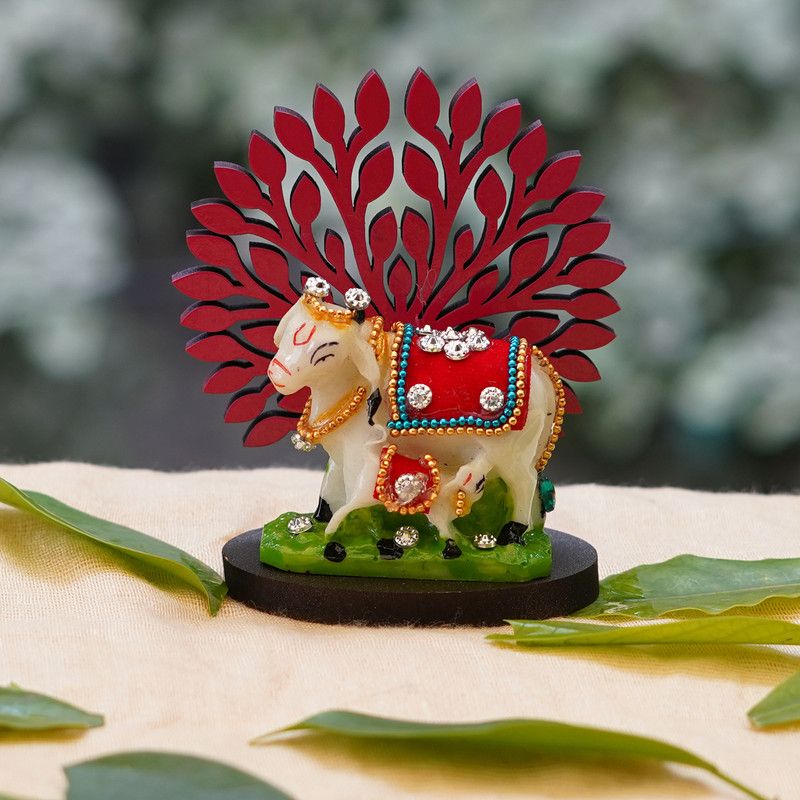 Gallery99 Polyresin Handcrafted Kamdhenu Cow and Calf Decorative Decorative Showpiece - 4 cm  (Resin, Multicolor)