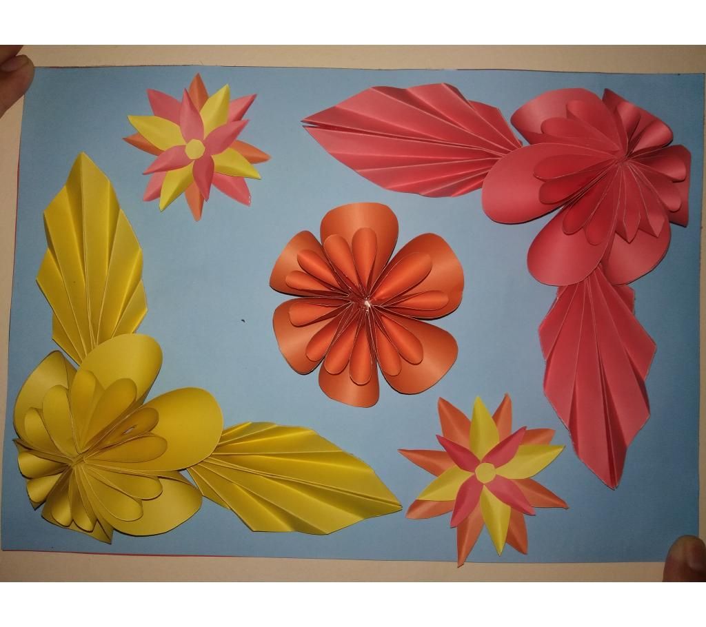 Paper Flowers Showpiece 