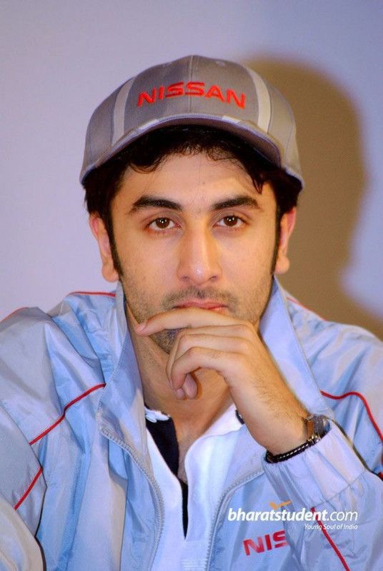 BOLLYWOOD STAR RANVEER KAPOOR CUTE HD WALLPAPER ON FINE ART PAPER ON 24X36 LARGE PAPER Photographic Paper  (36 inch X 24 inch, Rolled)