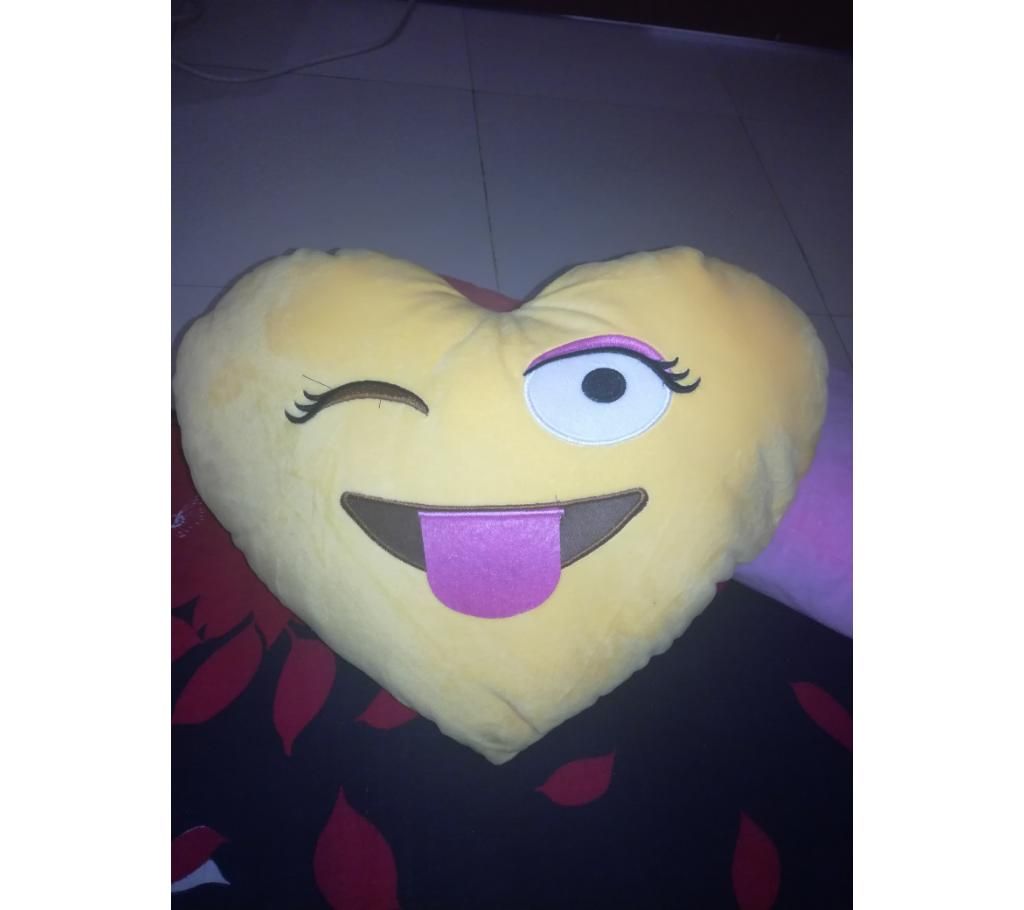 heart shape emoji pillow