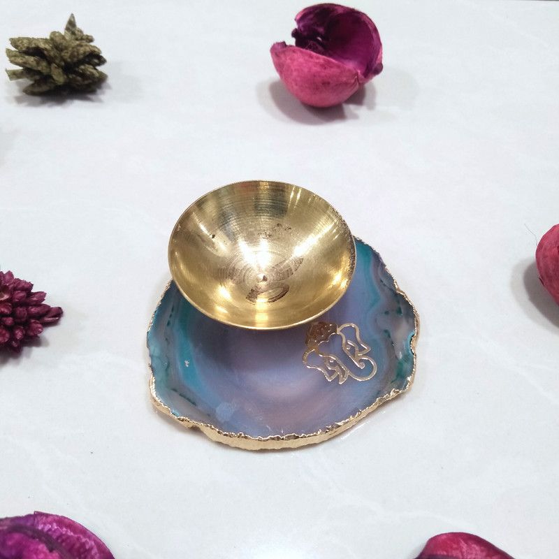 Maureen Maureen Diya on Agate Slice, Agate Coaster with Tea light for Puja, Designer Tealight on Agate Slice Coaster for Diwali Decorative Showpiece - 2.5 cm  (Crystal, Multicolor)