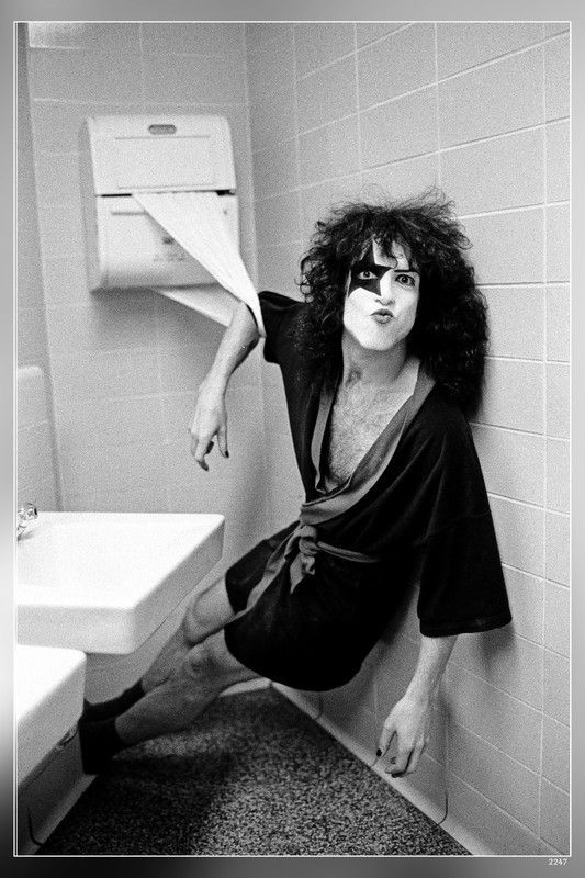 Kiss Rock Band Paul Stanley Gene Simmons Peter Criss Ace Frehley Matte Finish Poster Paper Print  (12 inch X 18 inch, 12 x 18 Inch Unframed)