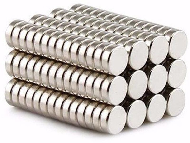 ART IFACT 150 Pieces of 7mm x 1.5mm Neodymium Magnets - N52 Disc / Cylindrical magnets - Rare Earth NdfeB Fridge Magnet, Multipurpose Office Magnets, Magnetic Paper Holder Pack of 150  (Silver)