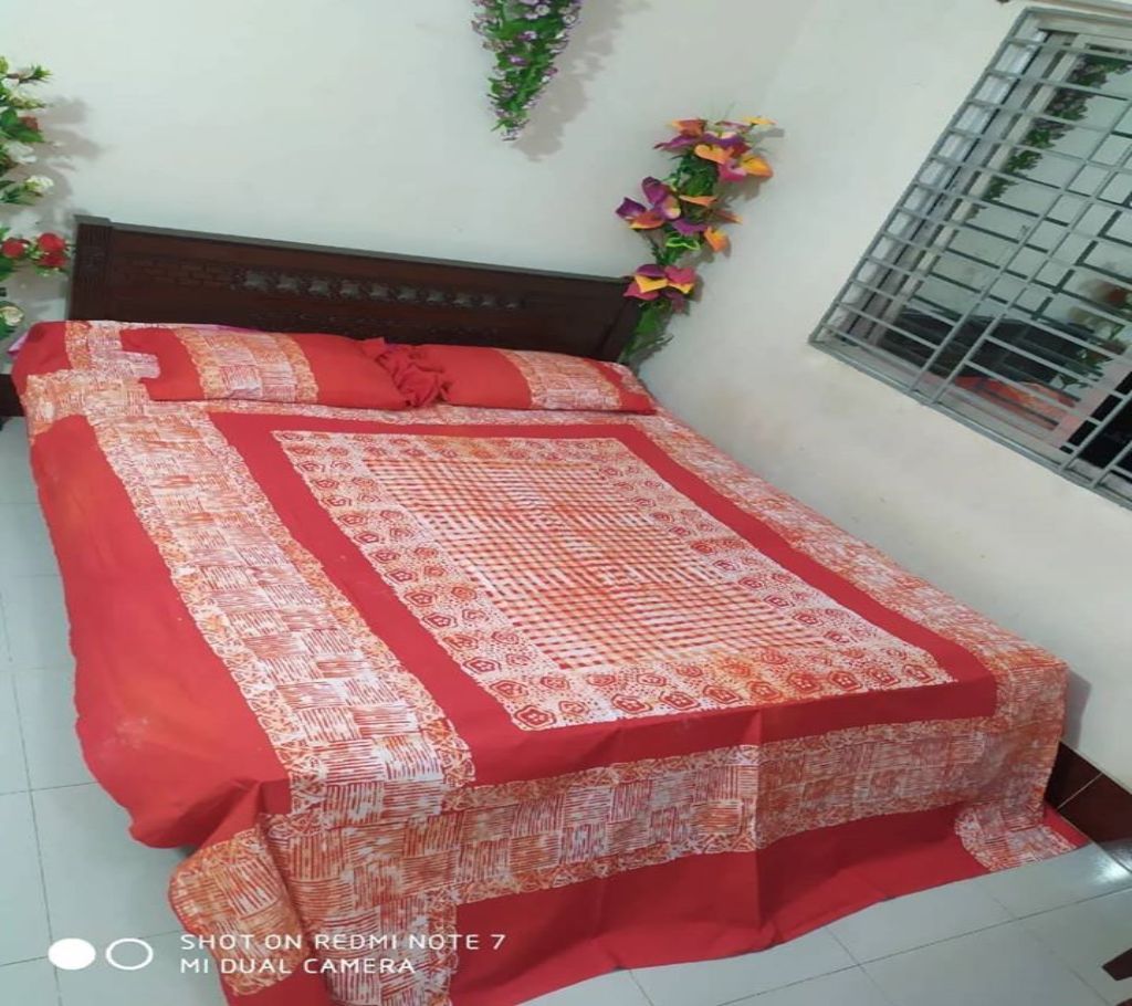 King Size Cotton Multi colors  Block Printed Bed Sheet with Matching 2 Pillow Covers-49