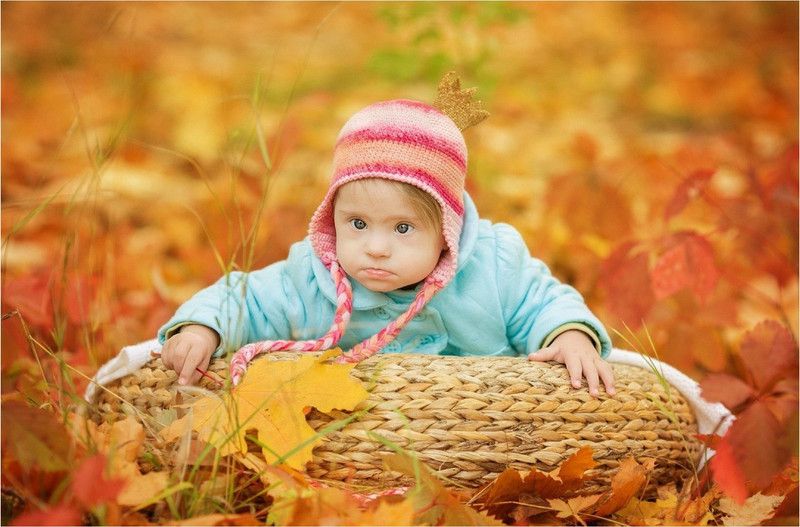 Cute Baby Poster Canvas Art  (18 inch X 12 inch, 1 Rolled poster)