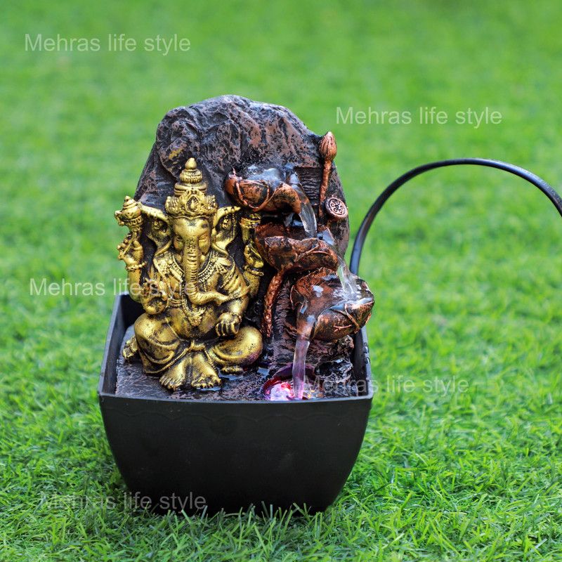MEHRASLIFESTYLE Decorative Showpiece - 10 cm  (Polyresin, Multicolor)