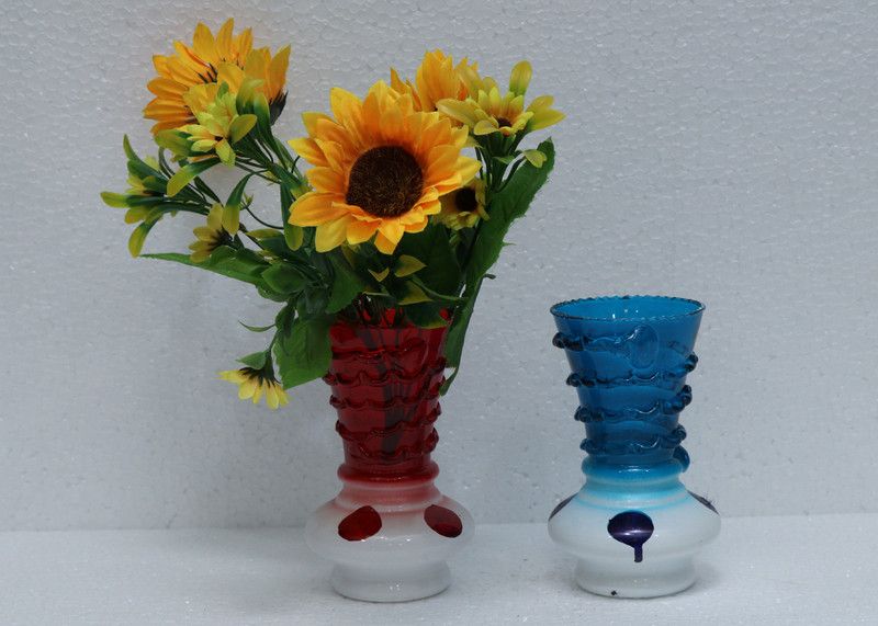 Glass Vase  (6 inch, Red, Black)