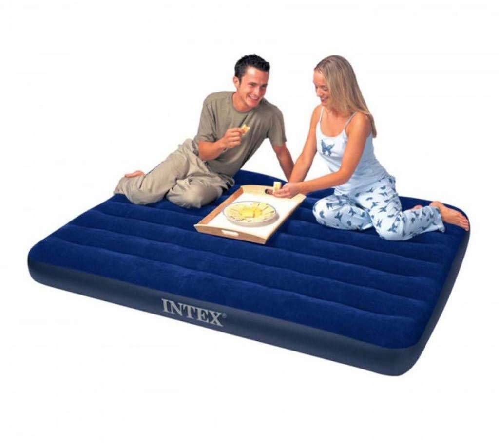 INTEX inflatable double air bed with free pumper 