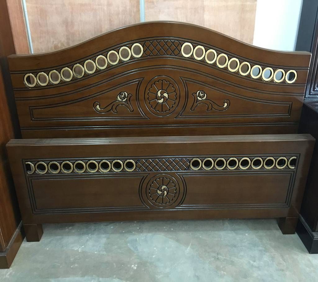 oak wood made bed 
