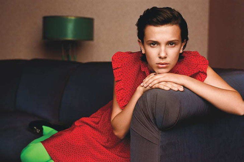 Millie Bobby Brown Image Download Matte Finish Poster Photographic Paper  (12 inch X 18 inch, 12 x 18 Inch Unframed)
