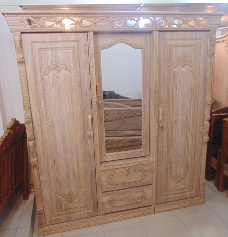 Traditional Wooden Almira