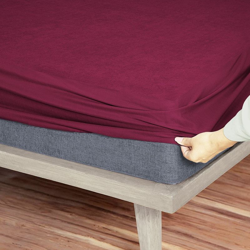 Sassoon Elastic Strap Queen Size Waterproof Mattress Cover  (Maroon)