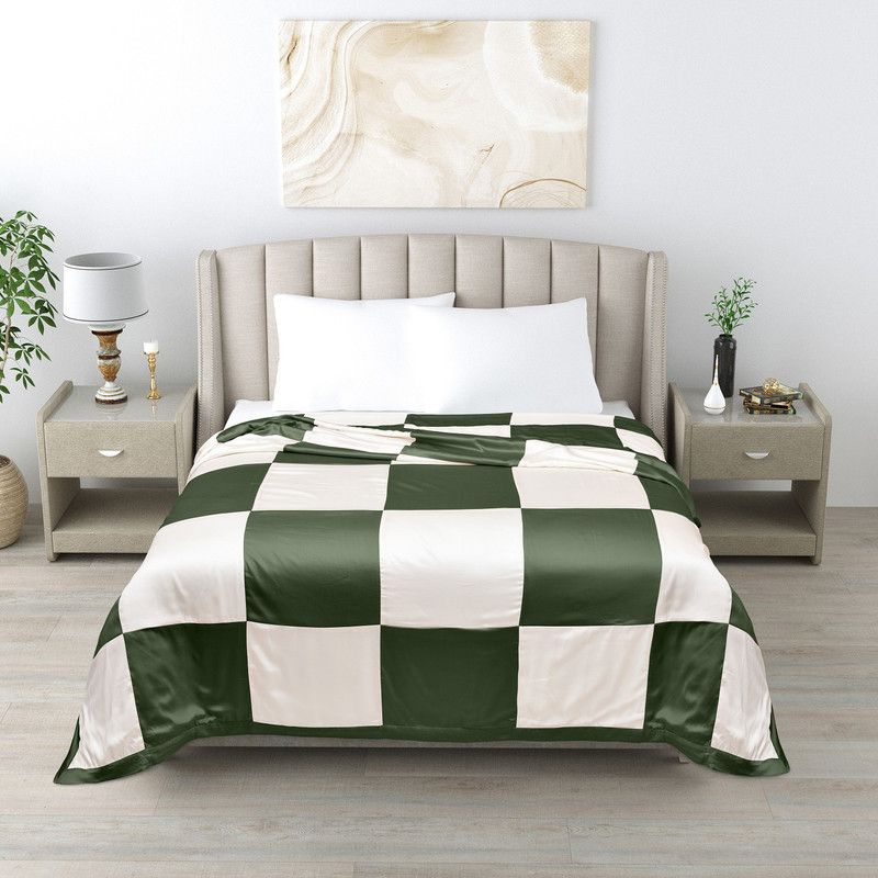 LINENWALAS Printed Single AC Blanket for AC Room  (Cotton, Avocado Green and Ivory)