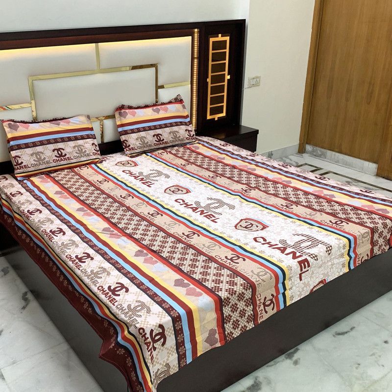 Pure Decor 135 TC Polycotton Queen Printed Flat Bedsheet  (Pack of 1, Multicolor)