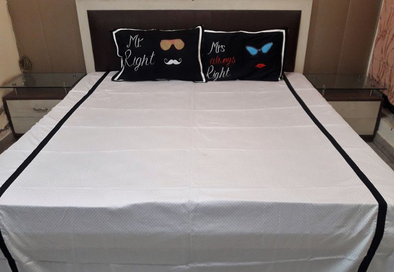 Agarwal Retails 400 TC Cotton King Embroidered Flat Bedsheet  (Pack of 1, White)