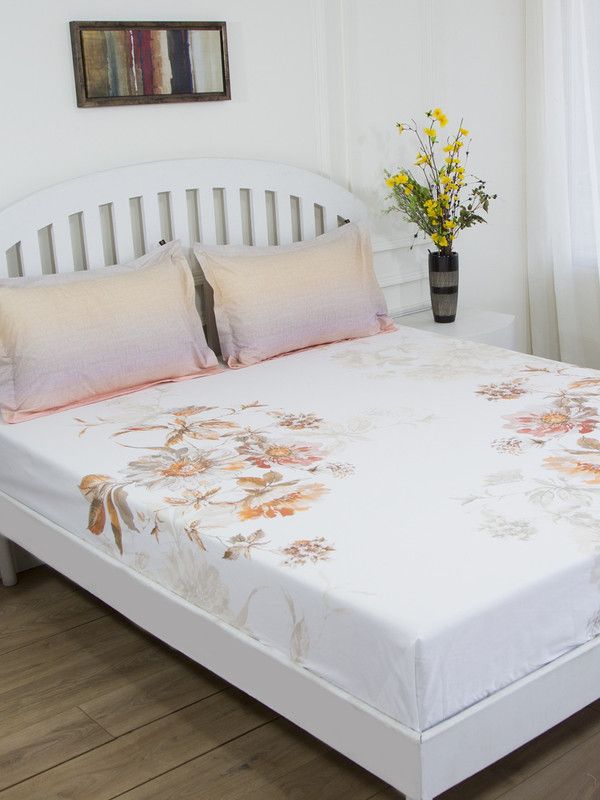 GMF 180 TC Cotton King Floral Flat Bedsheet  (Pack of 1, White & Multi)