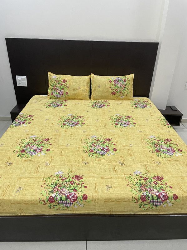 Safal 150 TC Cotton Queen Printed Flat Bedsheet  (Pack of 1, Yellow)