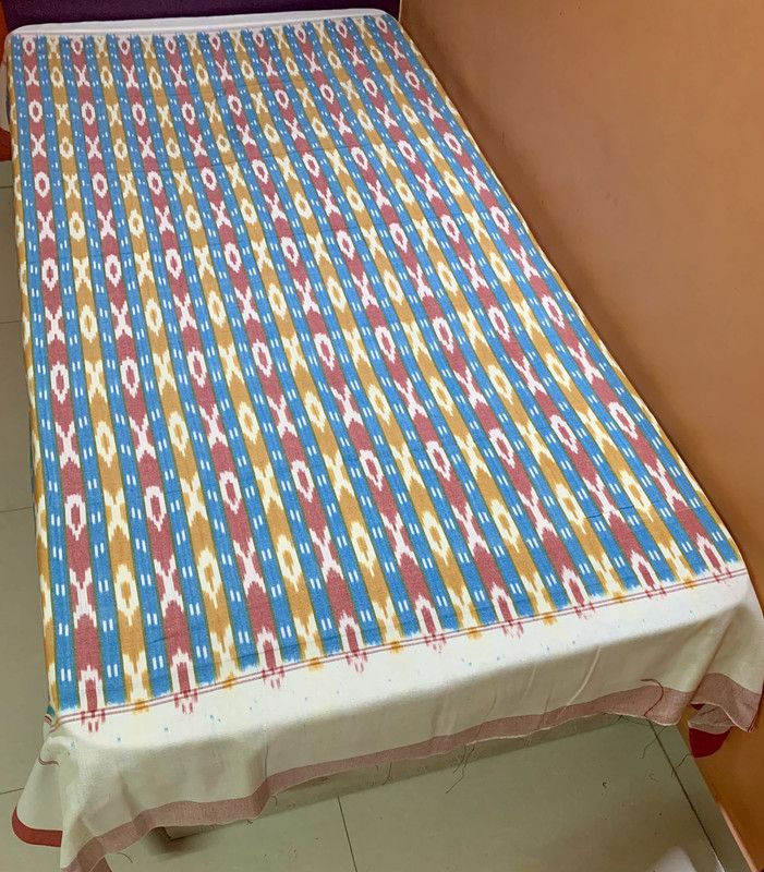 AnuMoh 80 TC Cotton Single Self Design Flat Bedsheet  (Pack of 1, Thick Single Sheet- MC13)