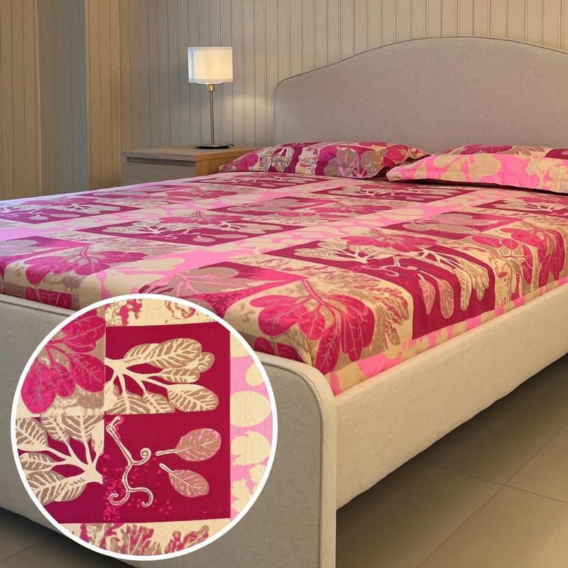 Threads & Yarn 210 TC Cotton Queen Printed Flat Bedsheet  (Pack of 1, Exotic Leaves Shades of Pink)