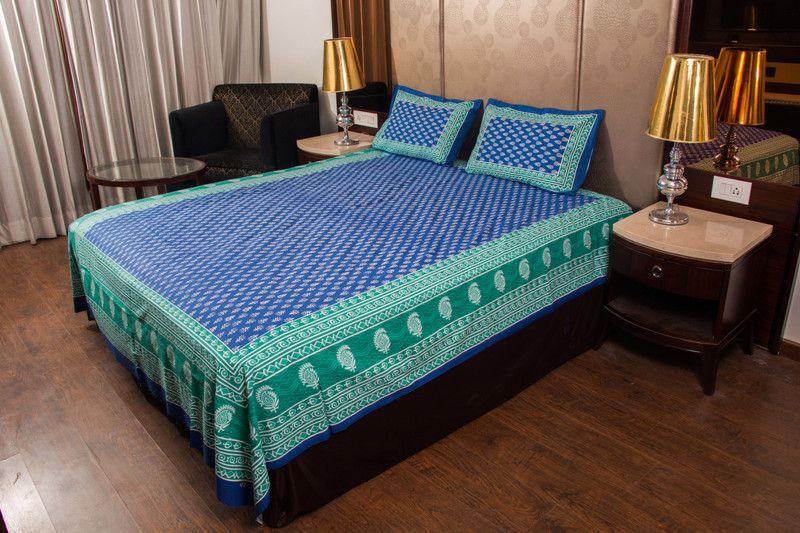 Kismat Collection 210 TC Cotton Double Printed Flat Bedsheet  (Pack of 1, Multicolor)