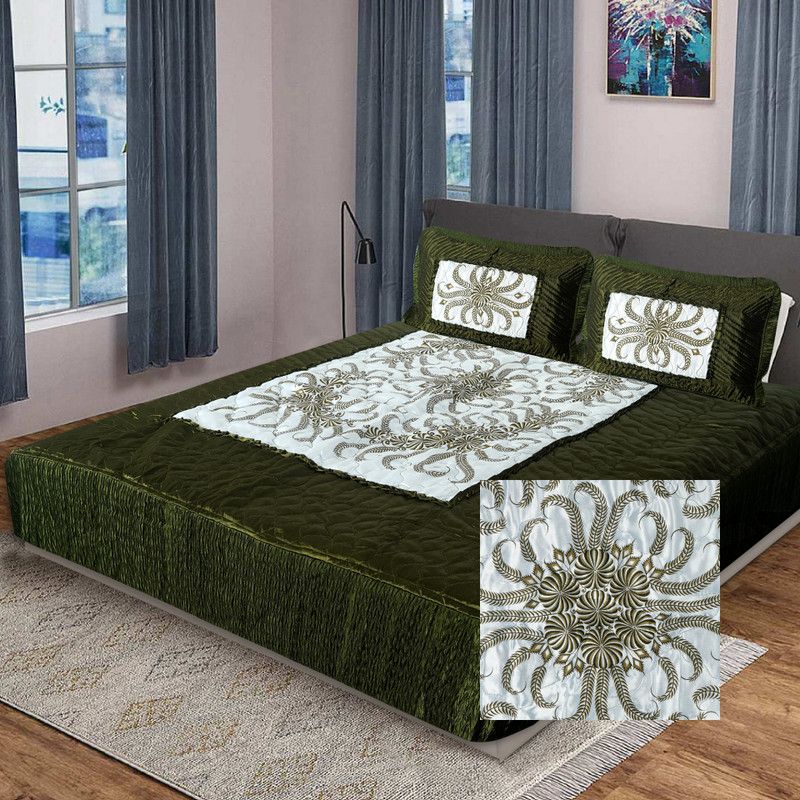 KEERRAZ 210 TC Satin Double Jaipuri Prints Flat Bedsheet  (Pack of 1, Mehendi)